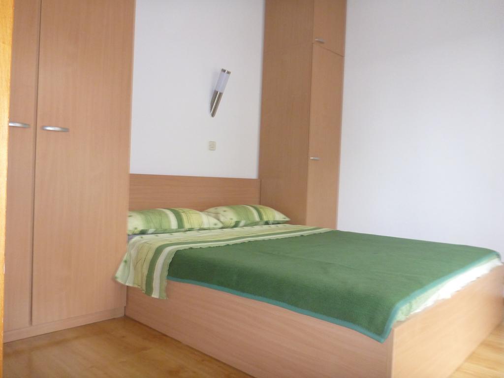 Apartments Barbic Медулин Екстериор снимка